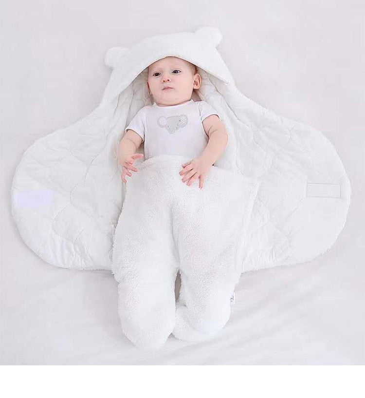 Couverture Enveloppante Blanche Douce pour Bébé – MaHousseEtMoi
